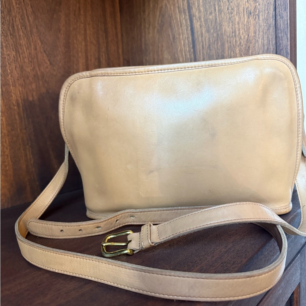Vtg 1990s Coach Oliver Bag 9902 Camel Crossbody Made In USA Read Description